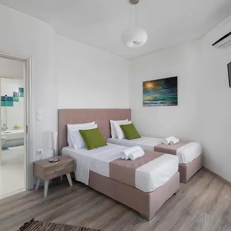 Villa Ixia Sea View *