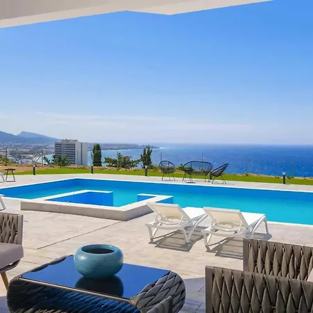 Villa Ixia Sea View *