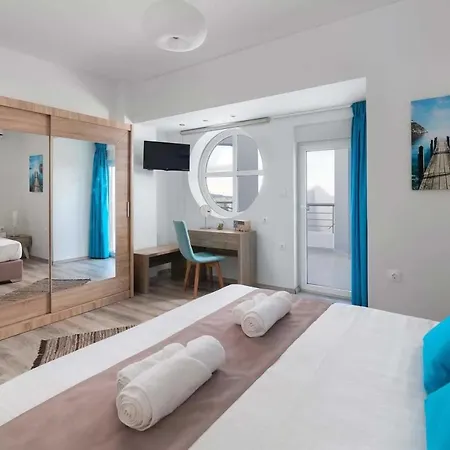 Ixia Sea View *